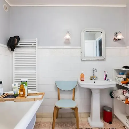 Holiday home Country In Paris